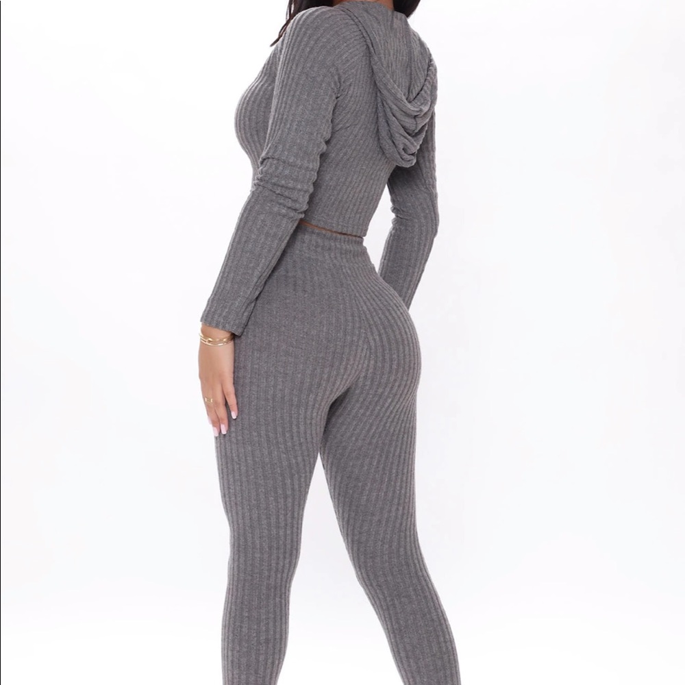 Simple remedy - legging set